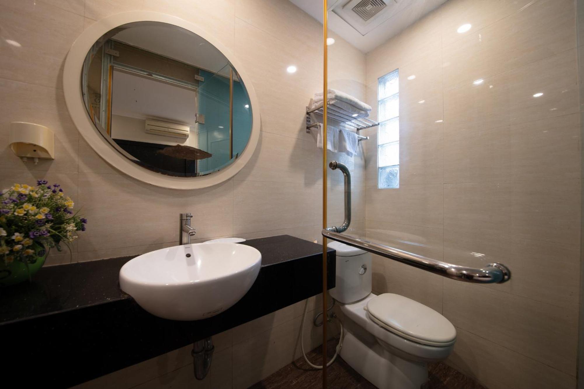 Omina Hanoi Hotel & Travel מראה חיצוני תמונה